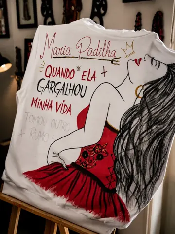 Moletom pintado, peça feita à mão